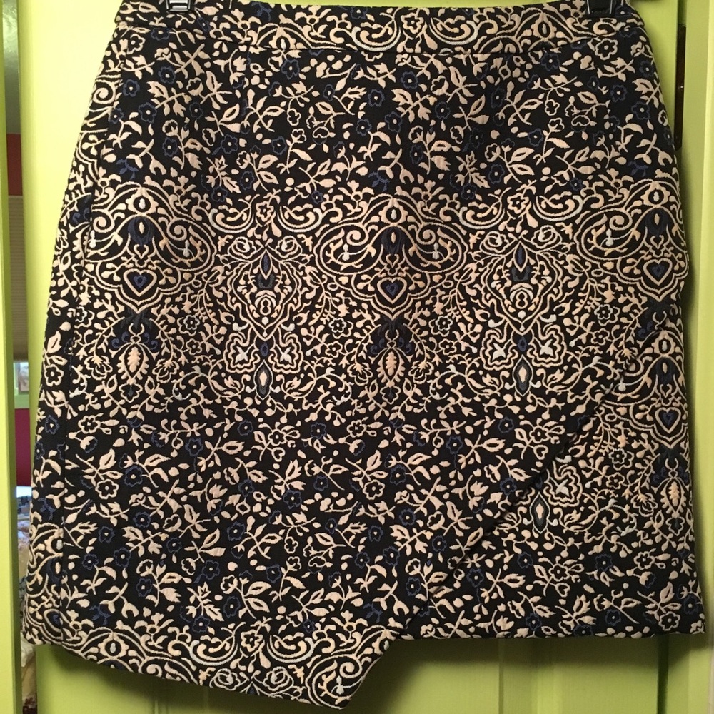 H&M mini skirt ✨